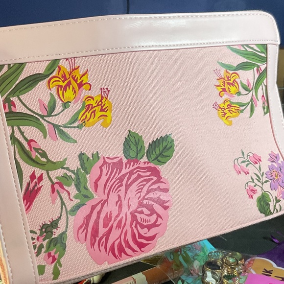 Carolina Herrera Pink Floral Laptop Bag - Picture 2 of 4